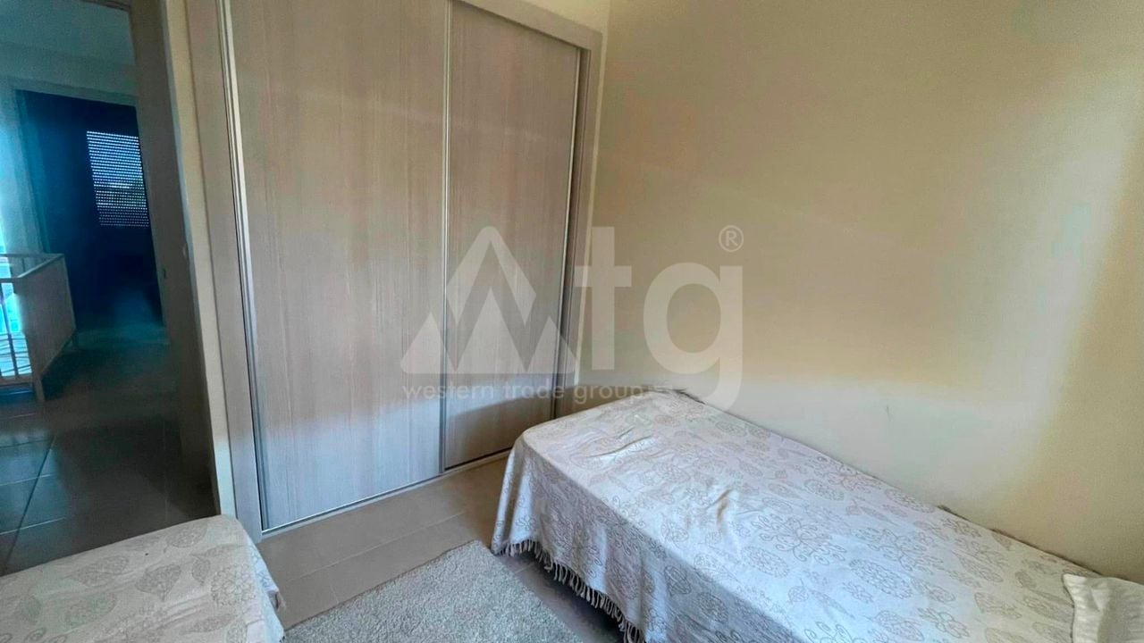 2 bedroom Apartment in Lomas de Cabo Roig - LR119707 - Photo - 9