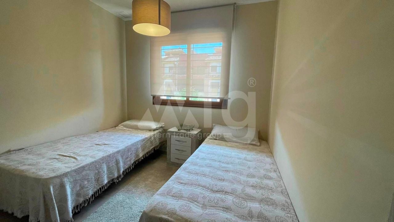 2 bedroom Apartment in Lomas de Cabo Roig - LR119707 - Photo - 10