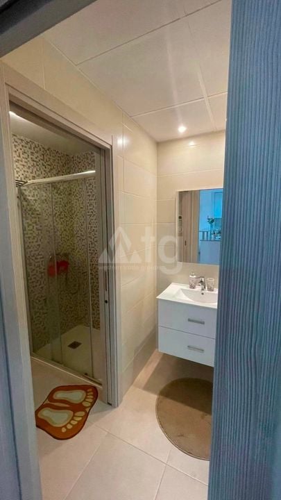 2 bedroom Apartment in Lomas de Cabo Roig - LR119707 - Photo - 11