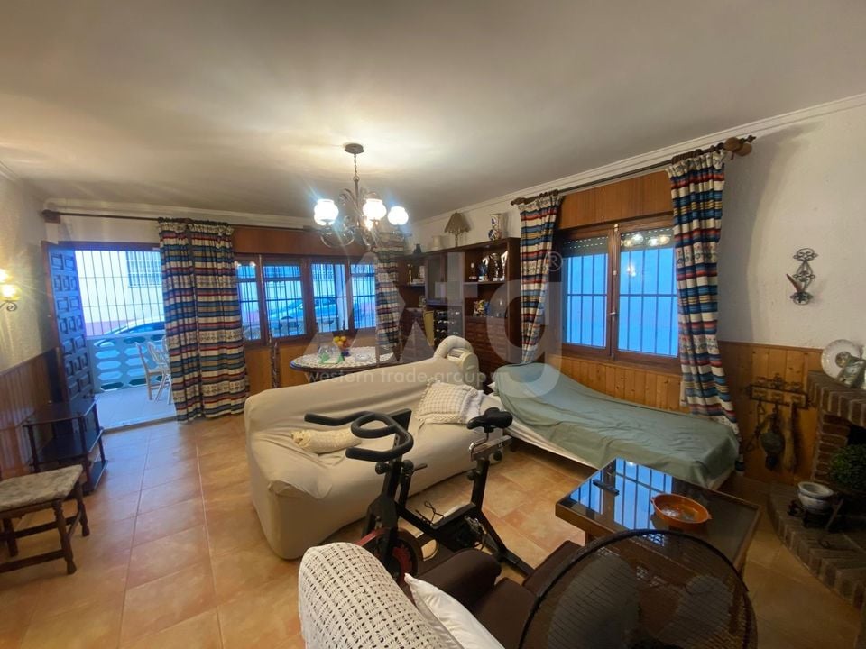 2 bedroom Villa in Torrevieja - VEC120298 - Photo - 5