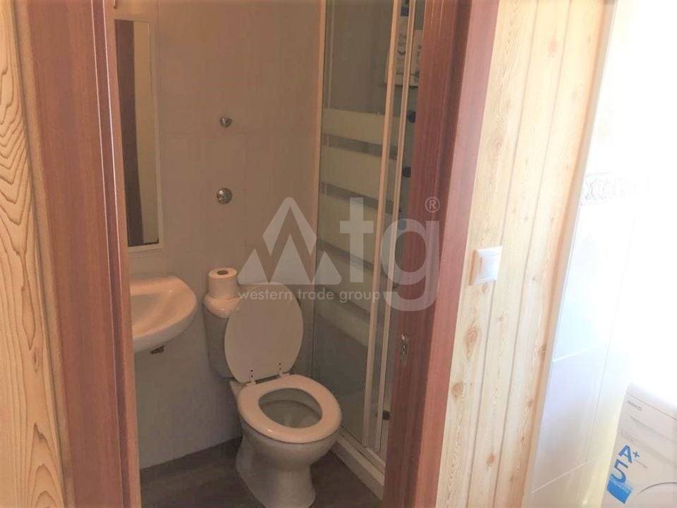 6 bedroom Villa in Torrevieja - ET120898 - Photo - 18