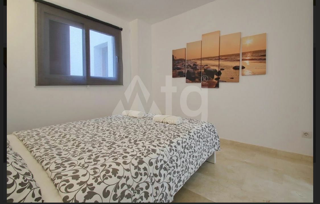 3 bedroom Apartment in Torrevieja - ET120915 - Photo - 13