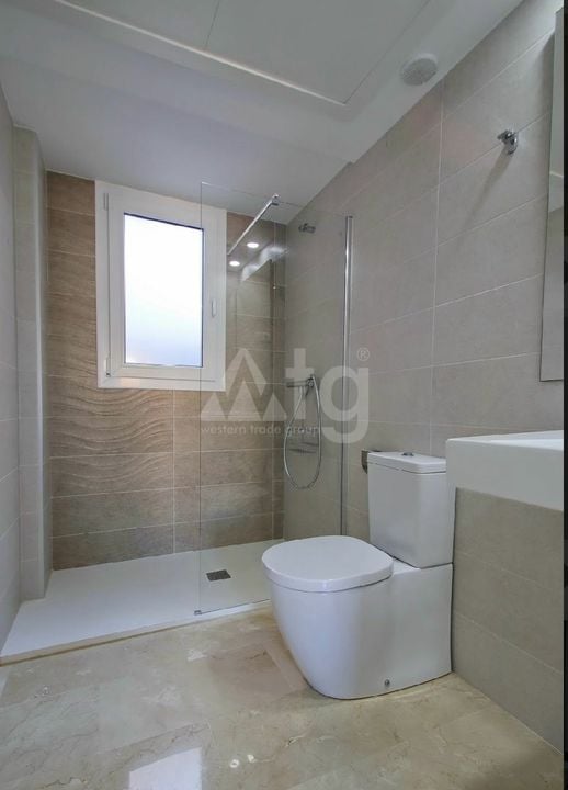 3 bedroom Apartment in Torrevieja - ET120915 - Photo - 19