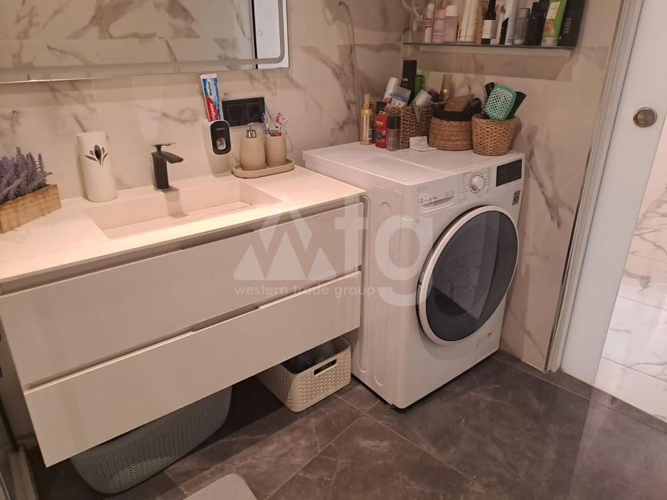 Appartement de 3 chambres à Torrevieja - ET120945 - Photo - 20