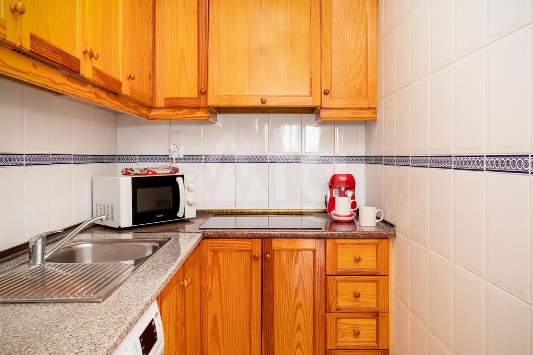 2 bedroom Apartment in Torrevieja - ET120962 - Photo - 7