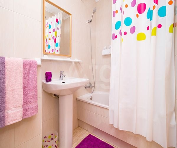 2 bedroom Apartment in Torrevieja - ET120962 - Photo - 12
