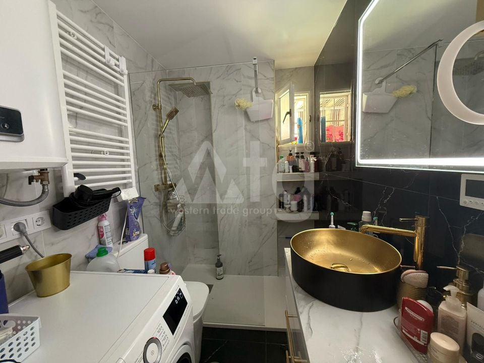 Appartement de 2 chambres à Torrevieja - ET120975 - Photo - 11