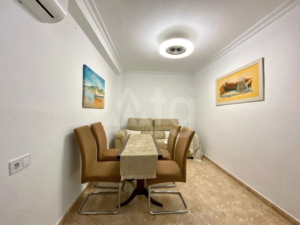 Appartement de 2 chambres à Torrevieja - ET120976 - Photo - 4
