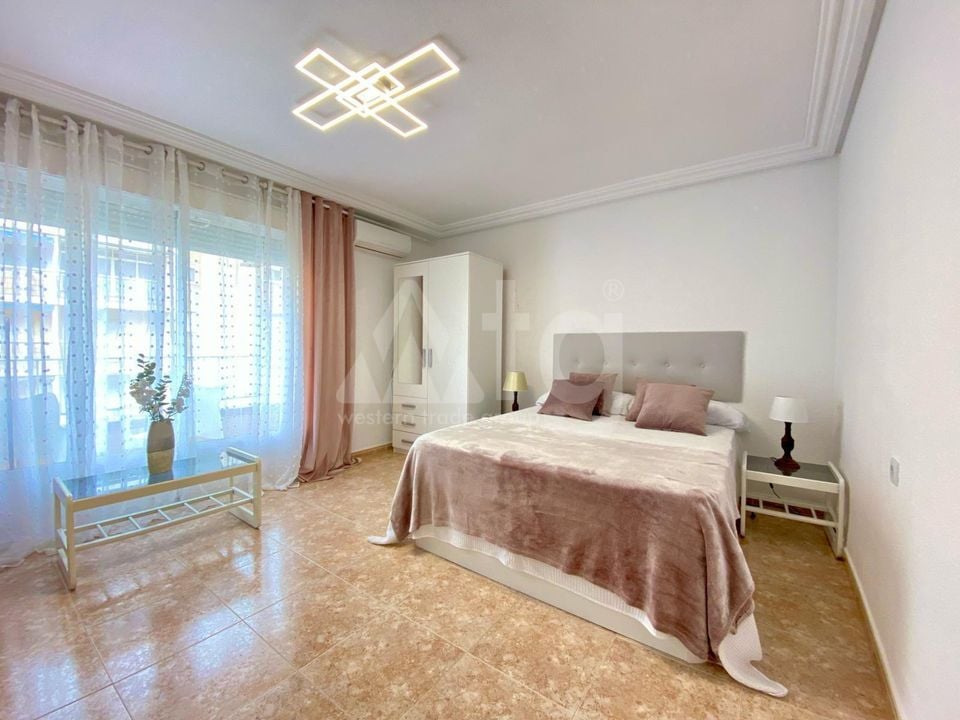 Appartement de 2 chambres à Torrevieja - ET120976 - Photo - 9