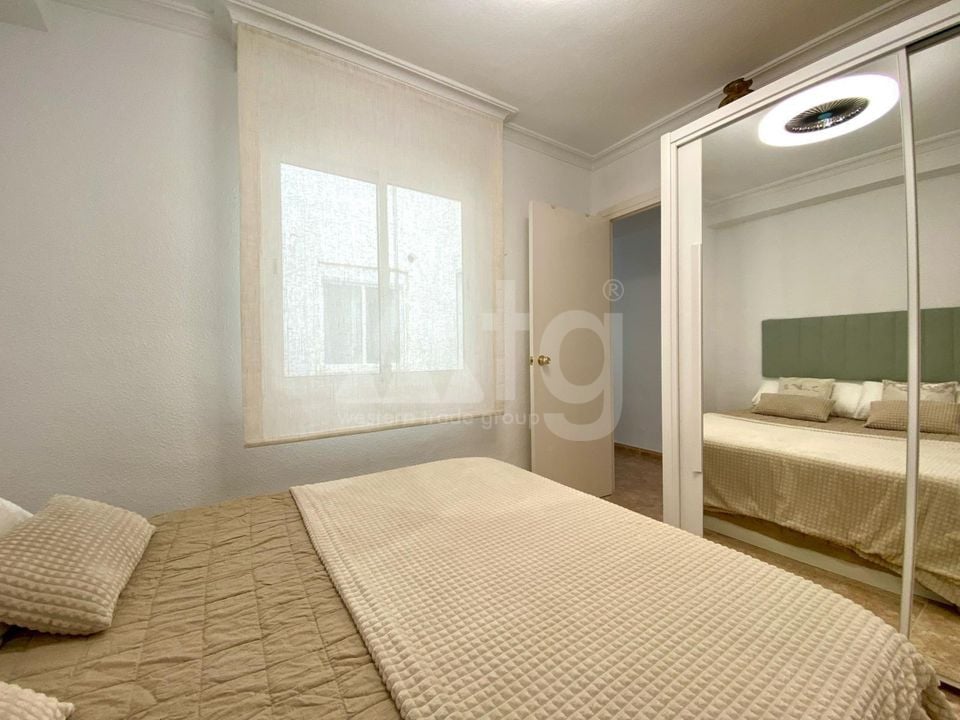 Appartement de 2 chambres à Torrevieja - ET120976 - Photo - 11