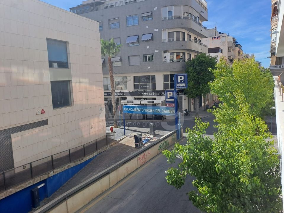 3 bedroom Apartment in Torrevieja - ET121003 - Photo - 17
