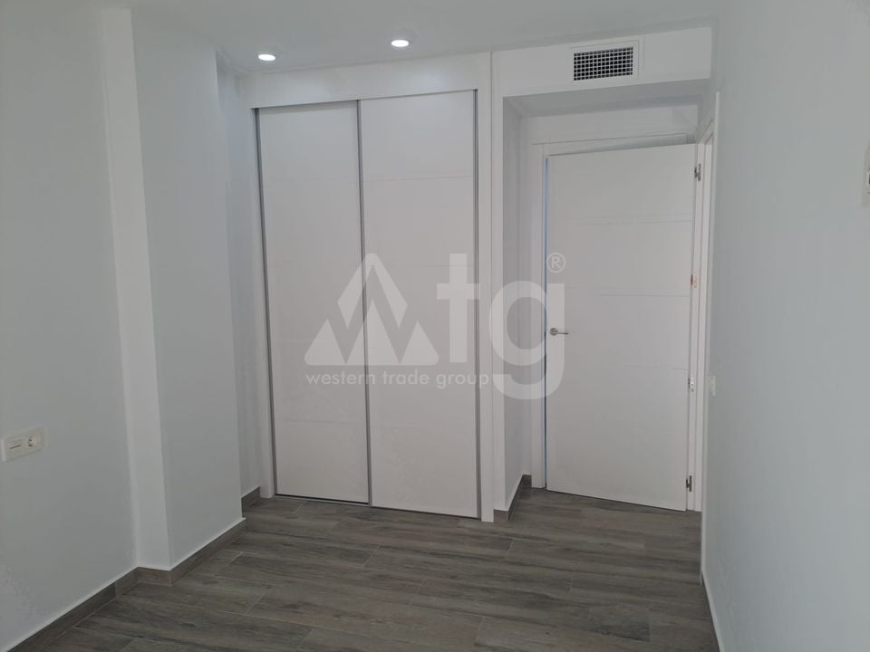 3 bedroom Apartment in Torrevieja - ET121003 - Photo - 7