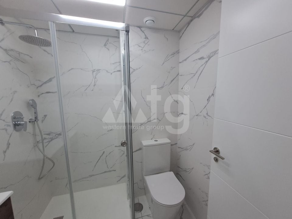 3 bedroom Apartment in Torrevieja - ET121003 - Photo - 14