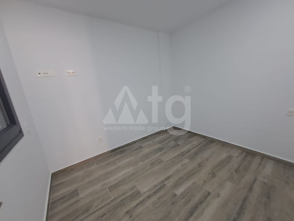 3 bedroom Apartment in Torrevieja - ET121003 - Photo - 9