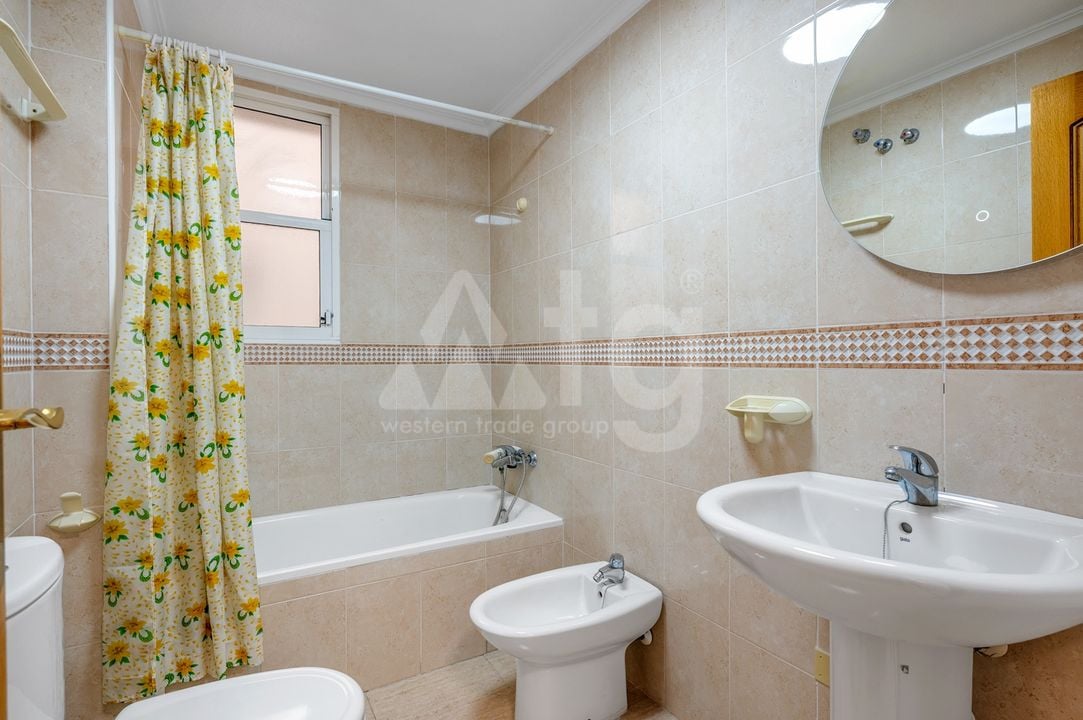 Appartement de 2 chambres à Torrevieja - CBB121154 - Photo - 15
