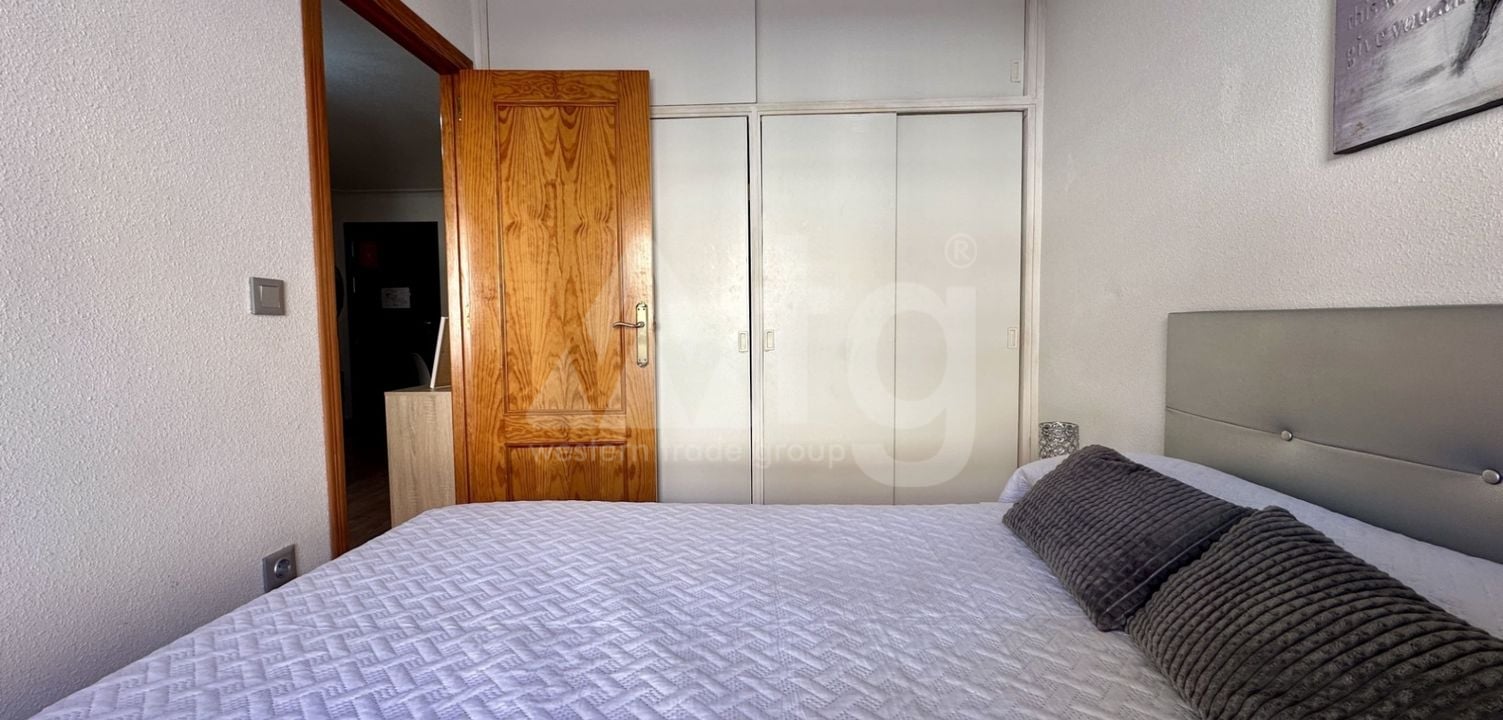 Appartement de 2 chambres à Torrevieja - MVR121688 - Photo - 14