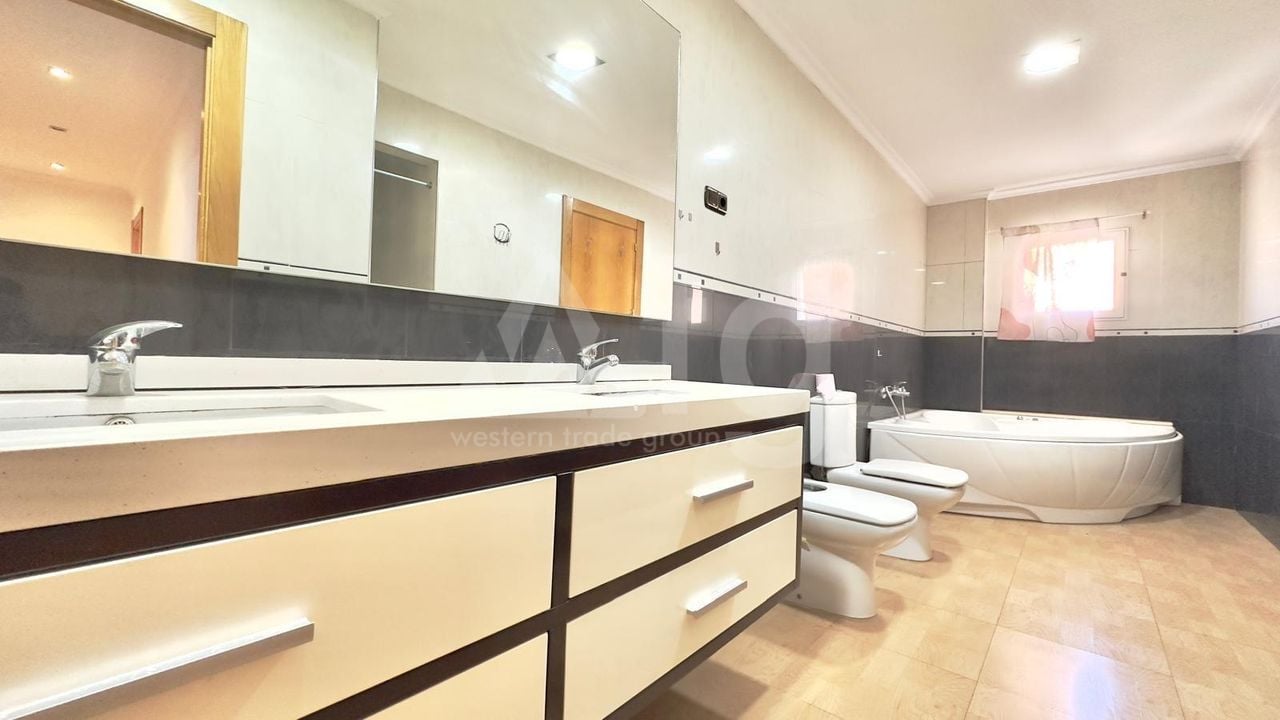 Appartement de 3 chambres à Torrevieja - CT127007 - Photo - 25