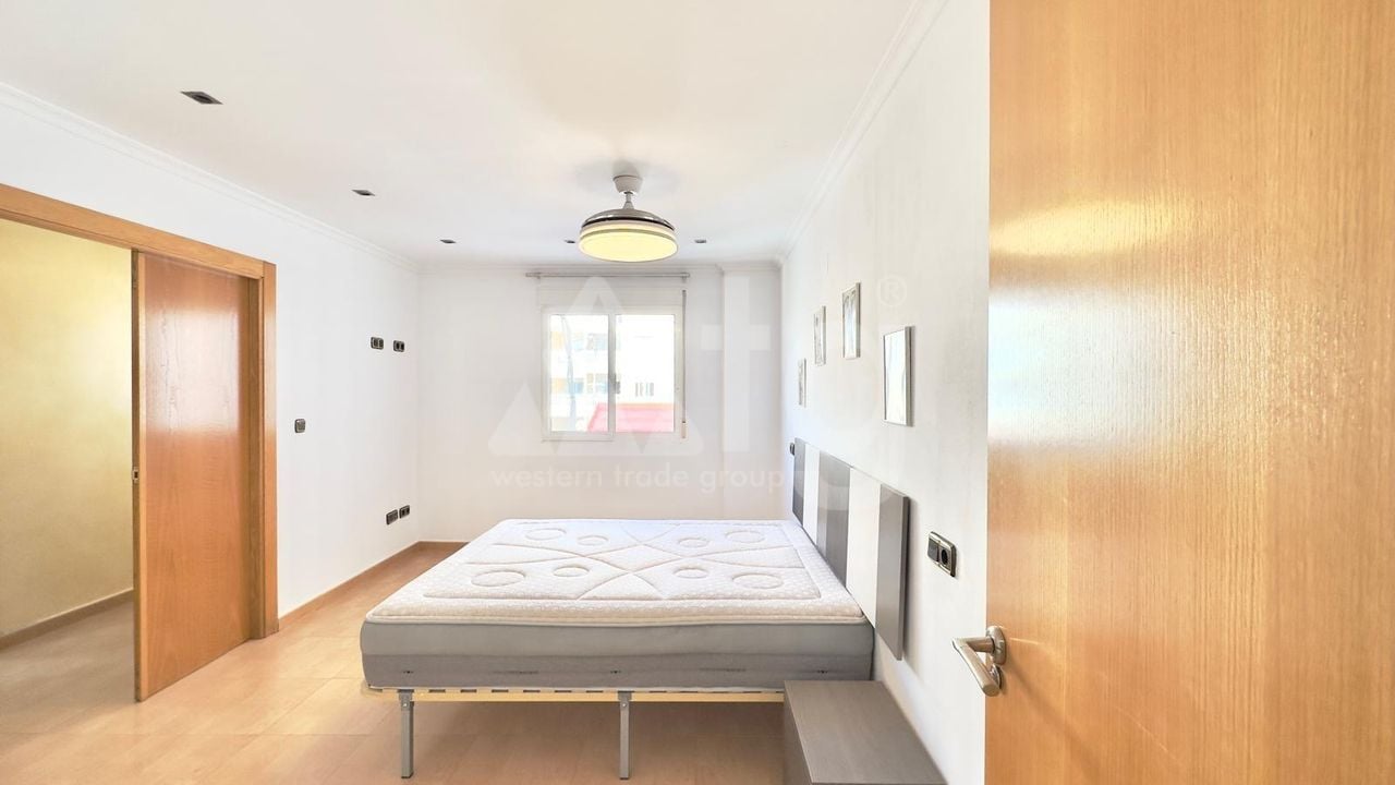 Appartement de 3 chambres à Torrevieja - CT127007 - Photo - 12