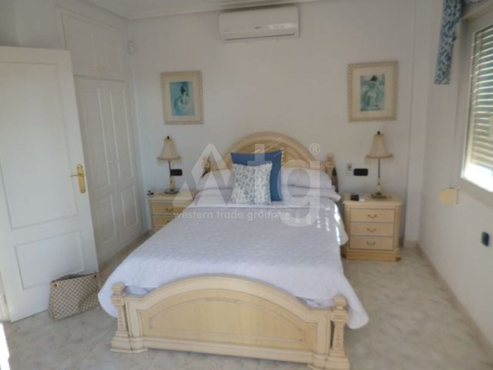 Villa de 3 chambres à Playa Flamenca - SMS122302 - Photo - 12
