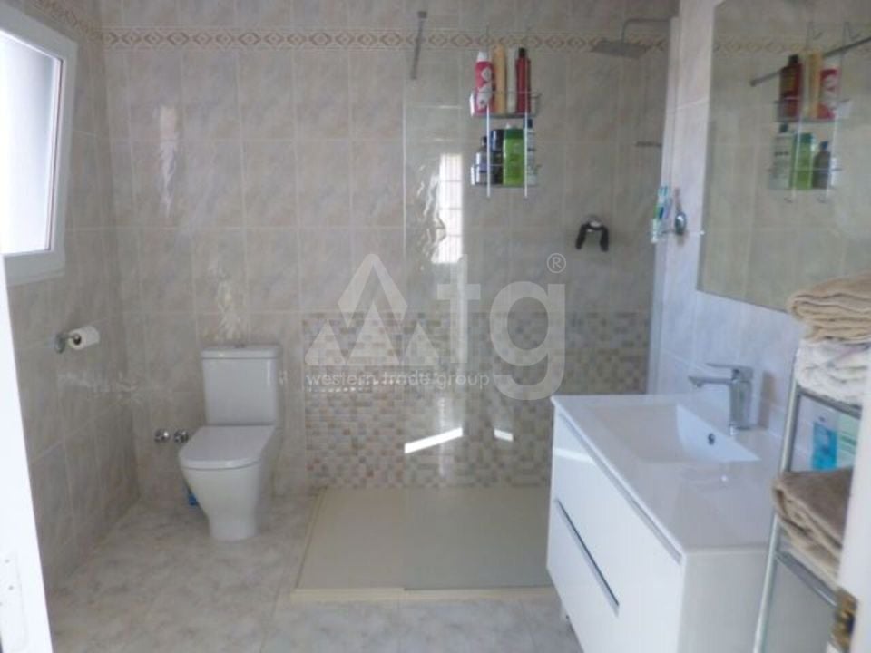 Villa de 3 chambres à Playa Flamenca - SMS122302 - Photo - 17