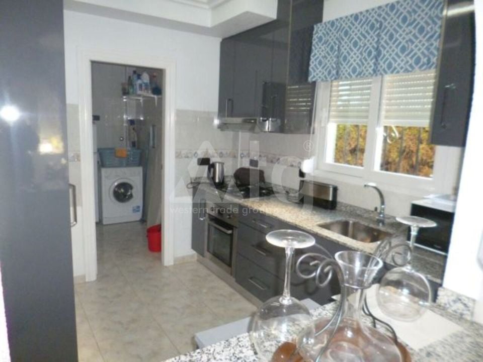 Villa de 3 chambres à Playa Flamenca - SMS122302 - Photo - 8