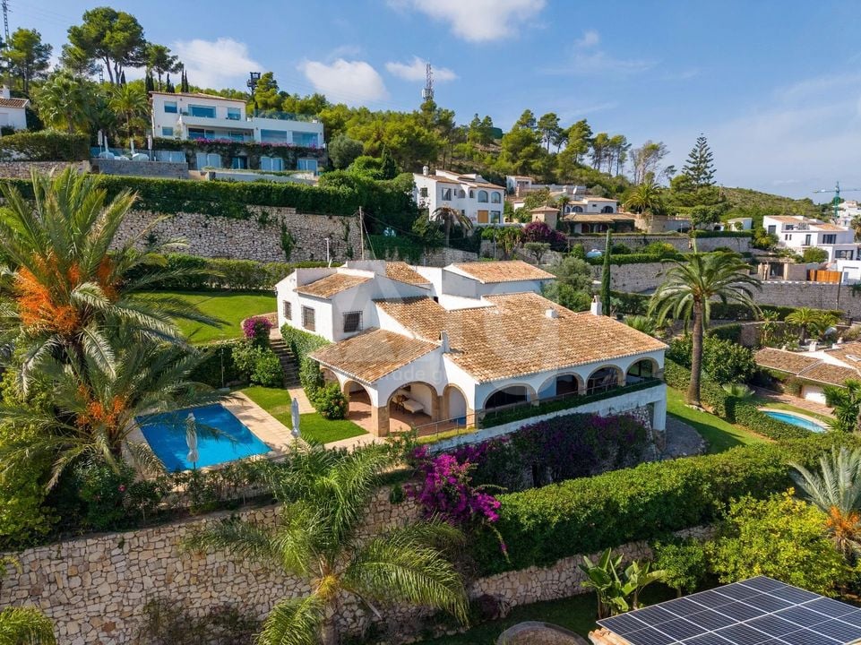 4 bedroom Villa in Javea - BES122495 - Photo - 2