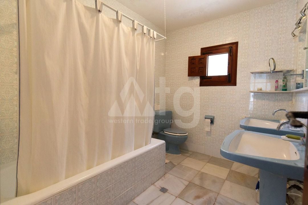 4 bedroom Villa in Javea - BES122495 - Photo - 15