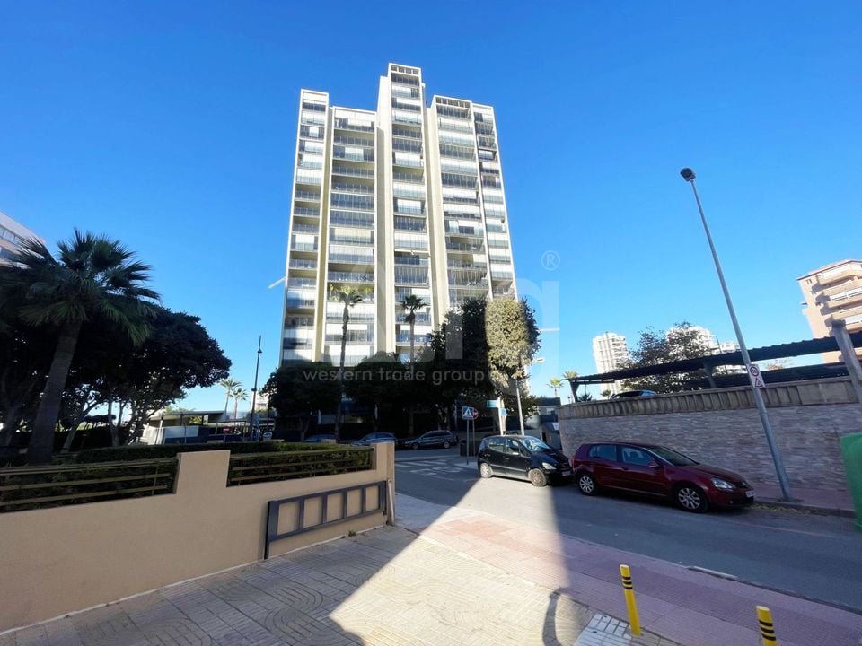 2 Schlafzimmer Appartement in Calp - IMBR122868 - Foto - 2