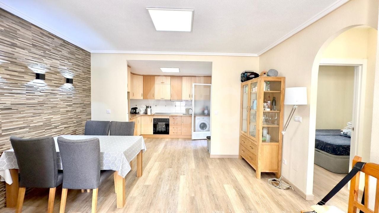 Bungalow de 2 chambres à Torrevieja - CT122889 - Photo - 9