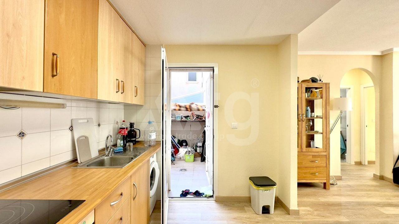 Bungalow de 2 chambres à Torrevieja - CT122889 - Photo - 12