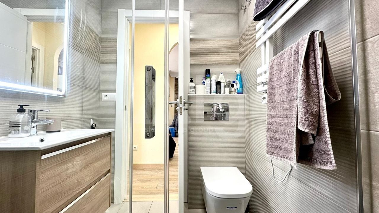 Bungalow de 2 chambres à Torrevieja - CT122889 - Photo - 23