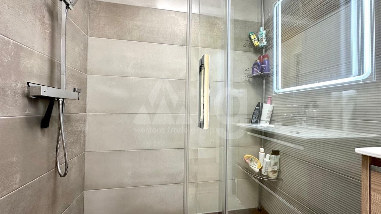 Bungalow de 2 chambres à Torrevieja - CT122889 - Photo - 25
