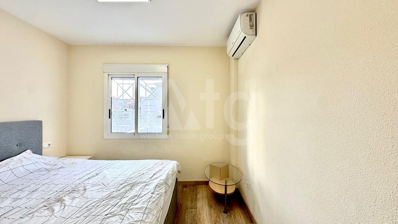 Bungalow de 2 chambres à Torrevieja - CT122889 - Photo - 18