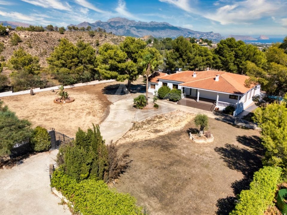 4 bedroom Villa in La Nucia - DJP123174 - Photo - 33