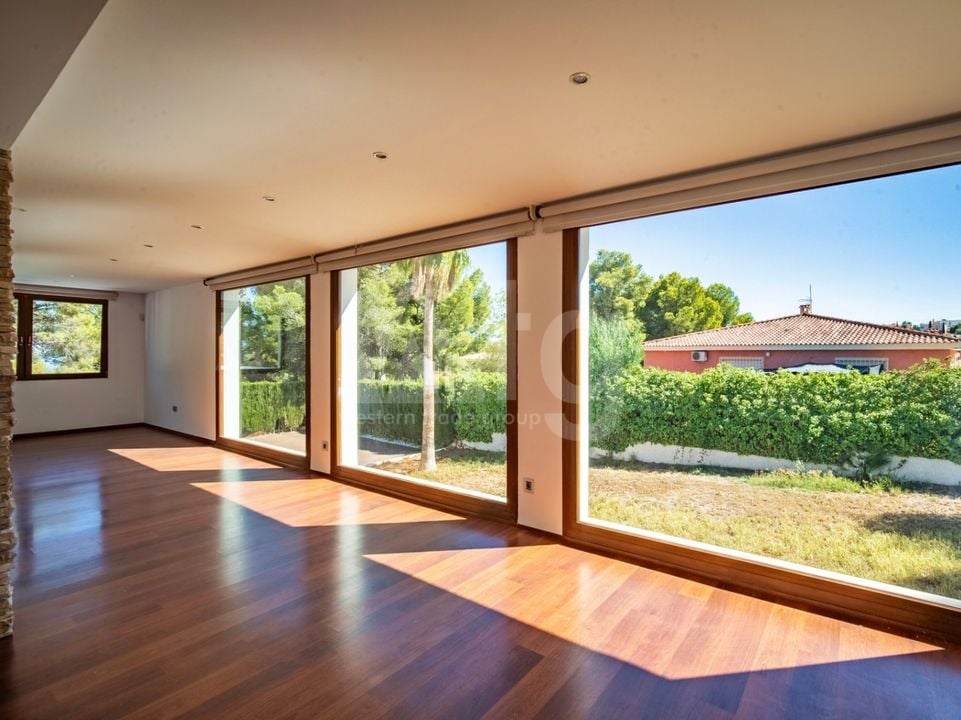 4 bedroom Villa in La Nucia - DJP123174 - Photo - 8