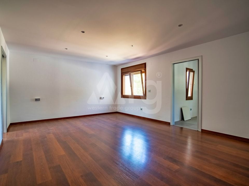 4 bedroom Villa in La Nucia - DJP123174 - Photo - 18