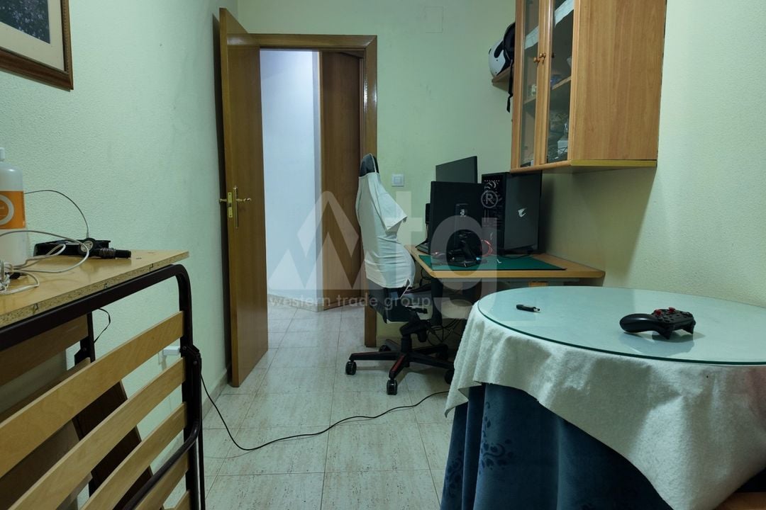 Appartement de 3 chambres à Alicante - CBE123984 - Photo - 15