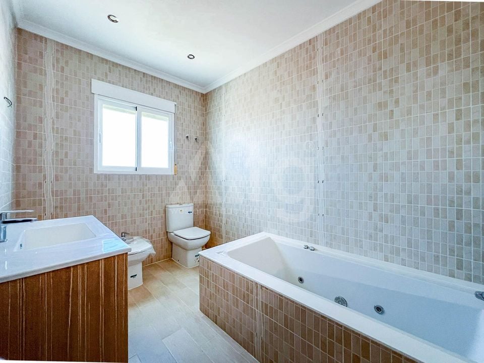 4 bedroom Villa in Alfaz del Pi - ABC125308 - Photo - 31