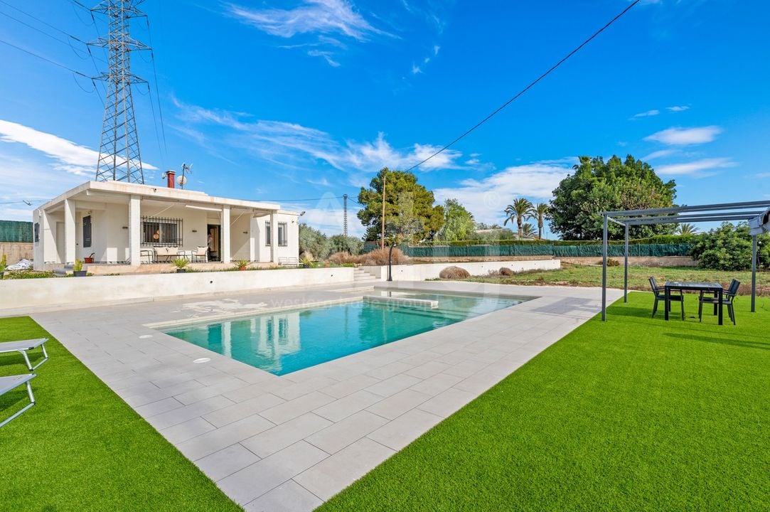 3 bedroom Villa in Elche - CBB125448 - Photo - 1