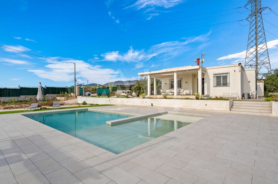 3 bedroom Villa in Elche - CBB125448 - Photo - 3