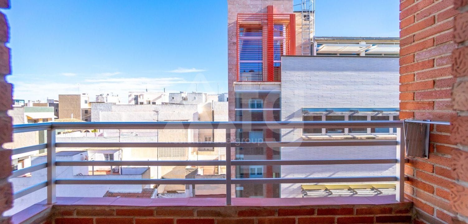 2 bedroom Penthouse in Torrevieja - MVR125615 - Photo - 20