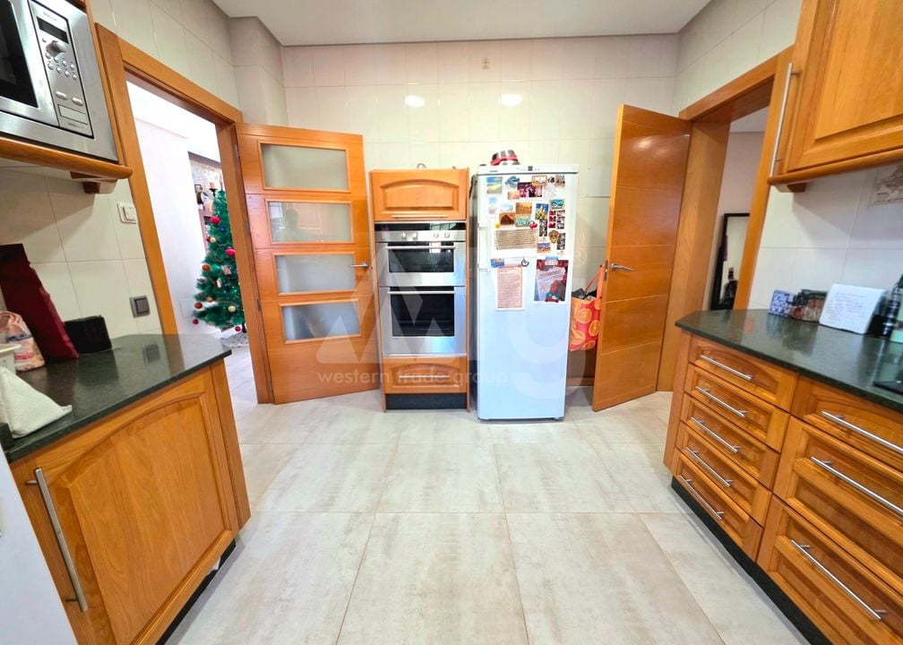 5 bedroom Villa in Torrevieja - NSP126040 - Photo - 7