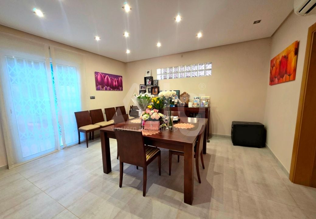 5 bedroom Villa in Torrevieja - NSP126040 - Photo - 5