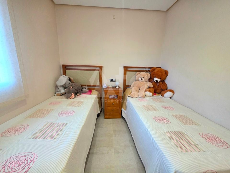 5 bedroom Villa in Torrevieja - NSP126040 - Photo - 13