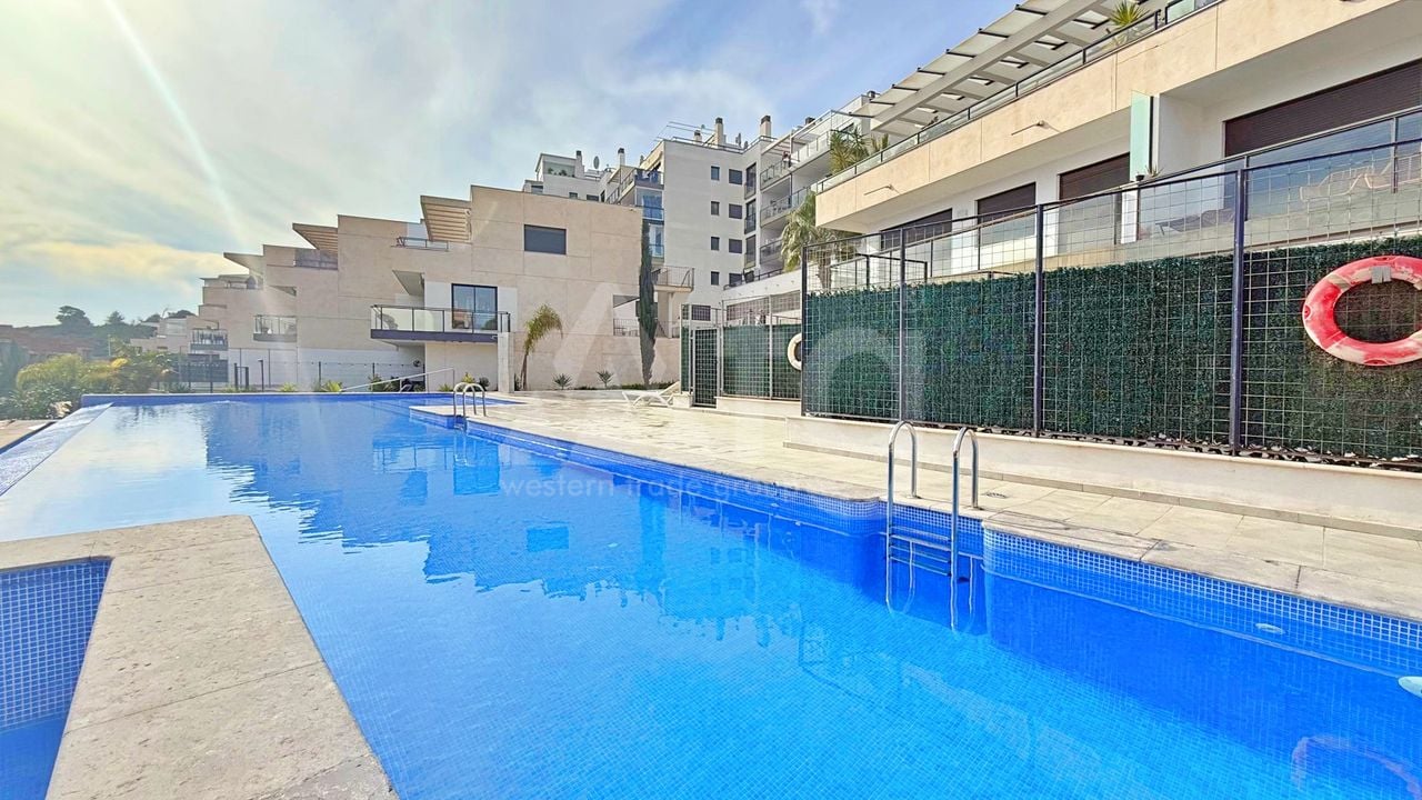 2 bedroom Penthouse in Orihuela Costa - B126244 - Photo - 3