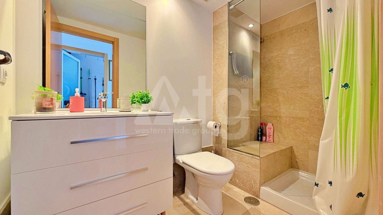 2 bedroom Penthouse in Orihuela Costa - B126244 - Photo - 16