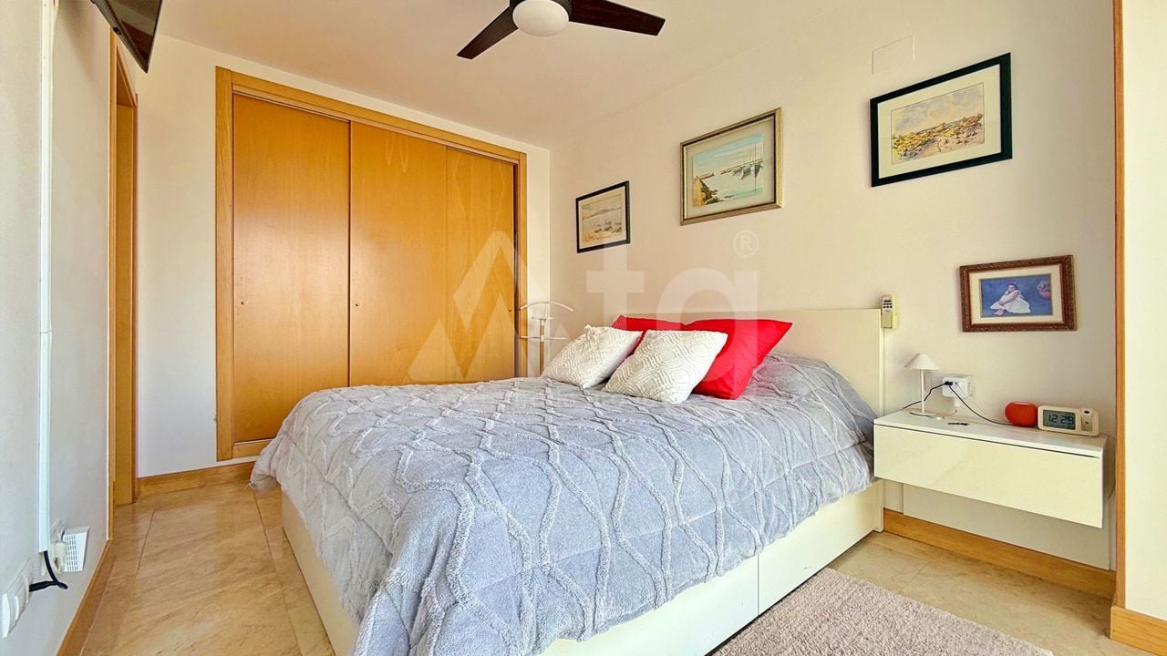 2 bedroom Penthouse in Orihuela Costa - B126244 - Photo - 14