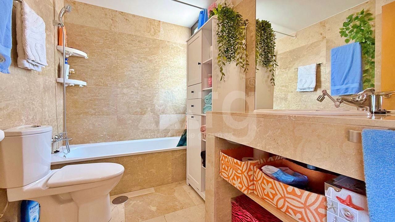 2 bedroom Penthouse in Orihuela Costa - B126244 - Photo - 17