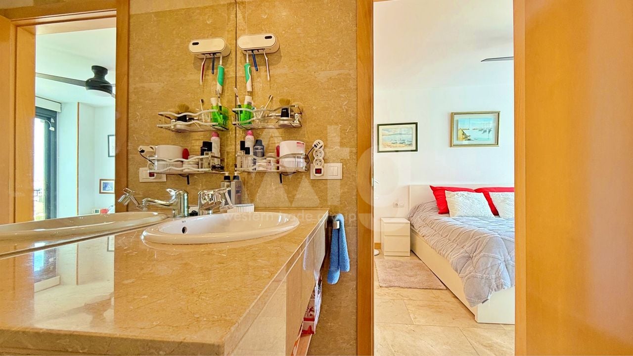 2 bedroom Penthouse in Orihuela Costa - B126244 - Photo - 18