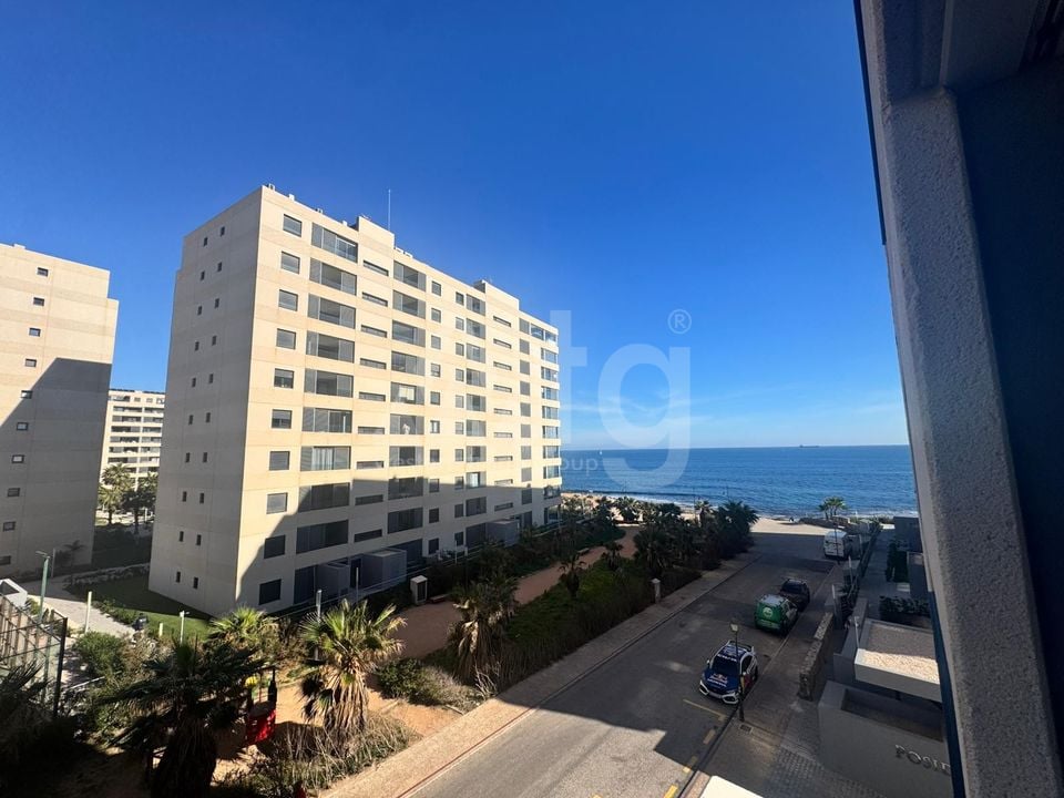 3 bedroom Apartment in Punta Prima - LR126281 - Photo - 17